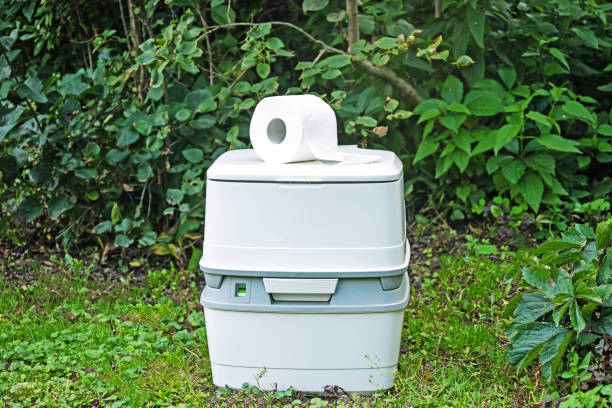 Best Portable toilet rental cost  in La Crosse, WI