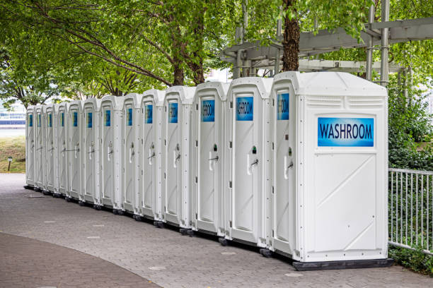 Best Affordable porta potty rental  in La Crosse, WI
